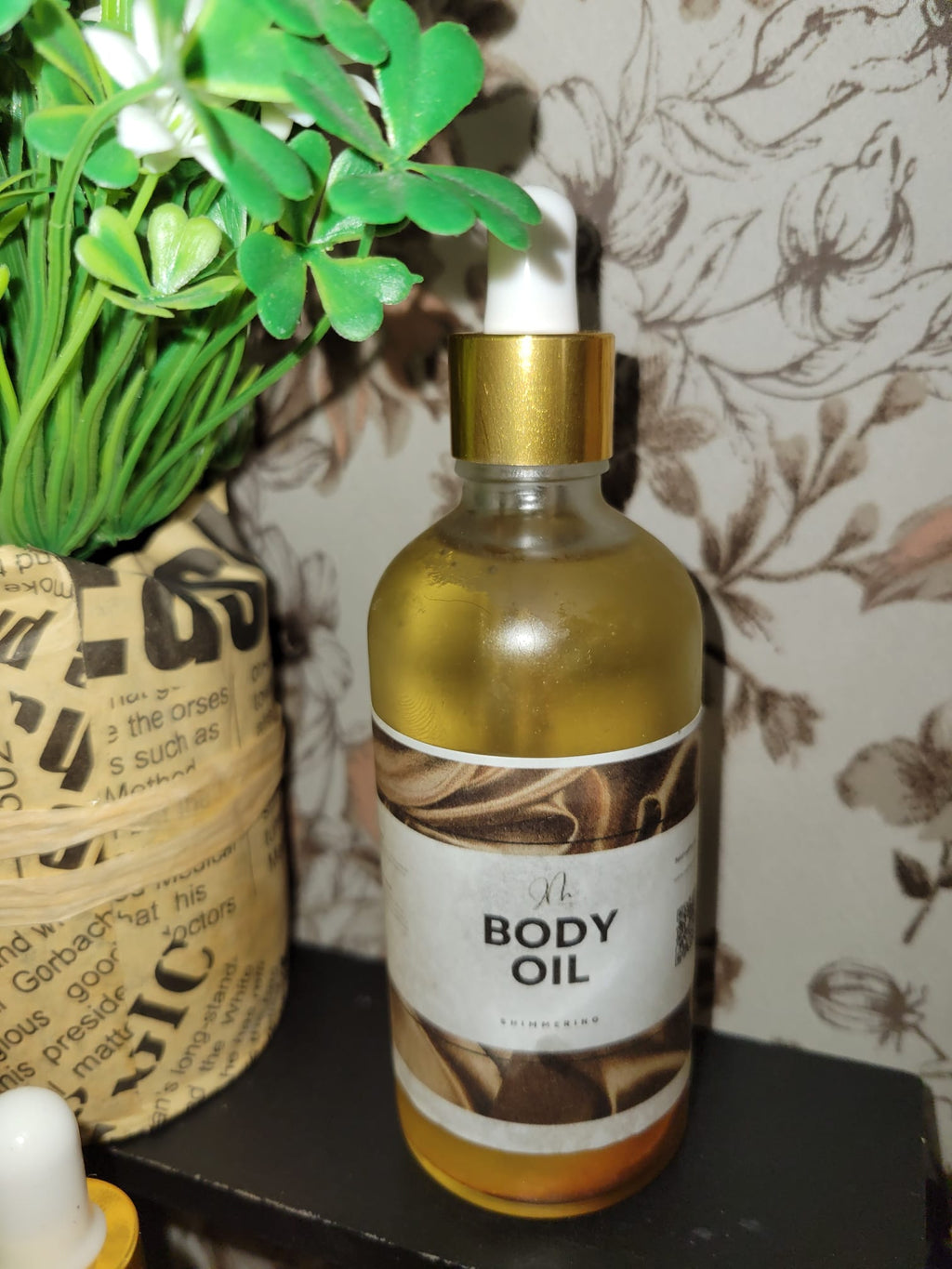 Shimmering Body Oil & Lotion