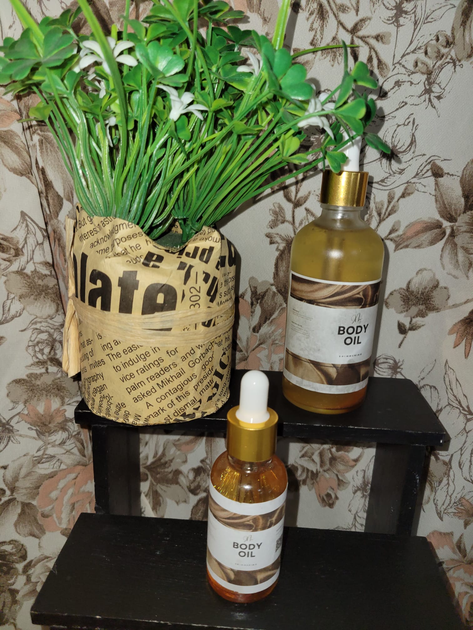 Shimmering Body Oil & Lotion