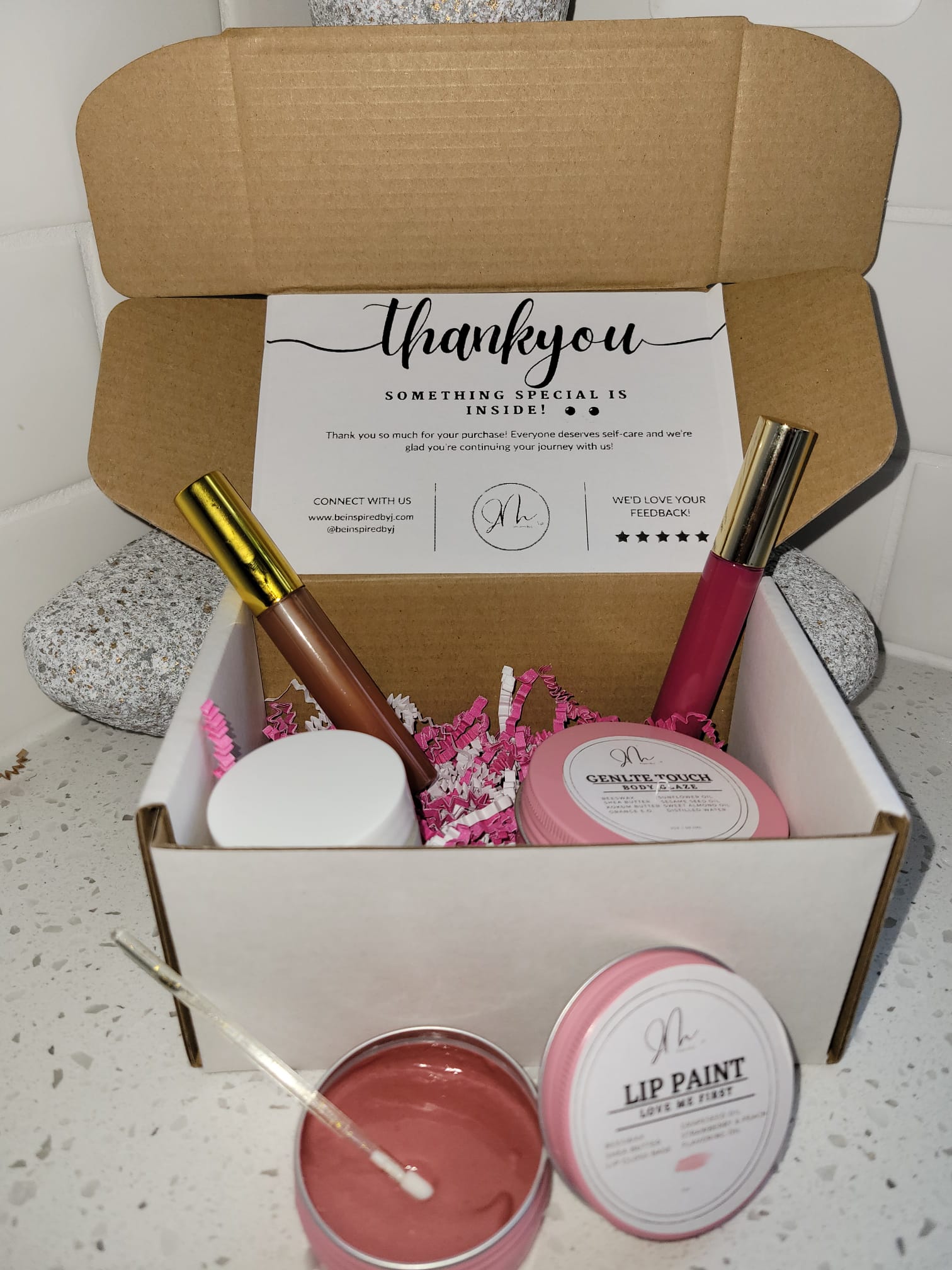 ✨ Deluxe Self-Care Box